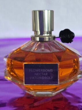 Viktor & Rolf Flowerbomb Nectar